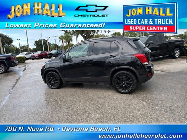 Used 2020 Chevrolet Trax LT w/ LT Convenience Package FWD image 5