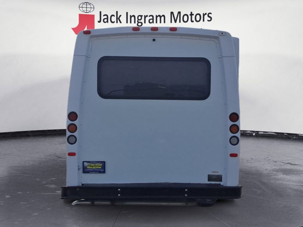 Used 2019 Ford E-350 and Econoline 350 Super Duty w/ Shuttle Bus Prep Package RWD image 4