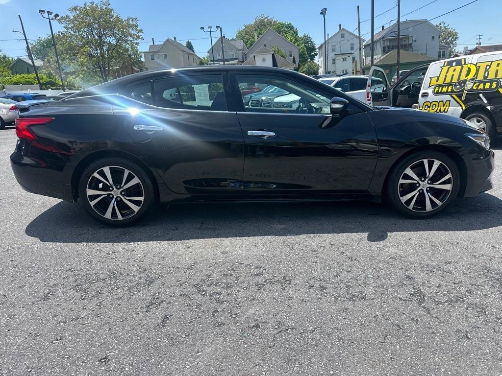 Used 2018 Nissan Maxima 3.5 SV FWD image 17