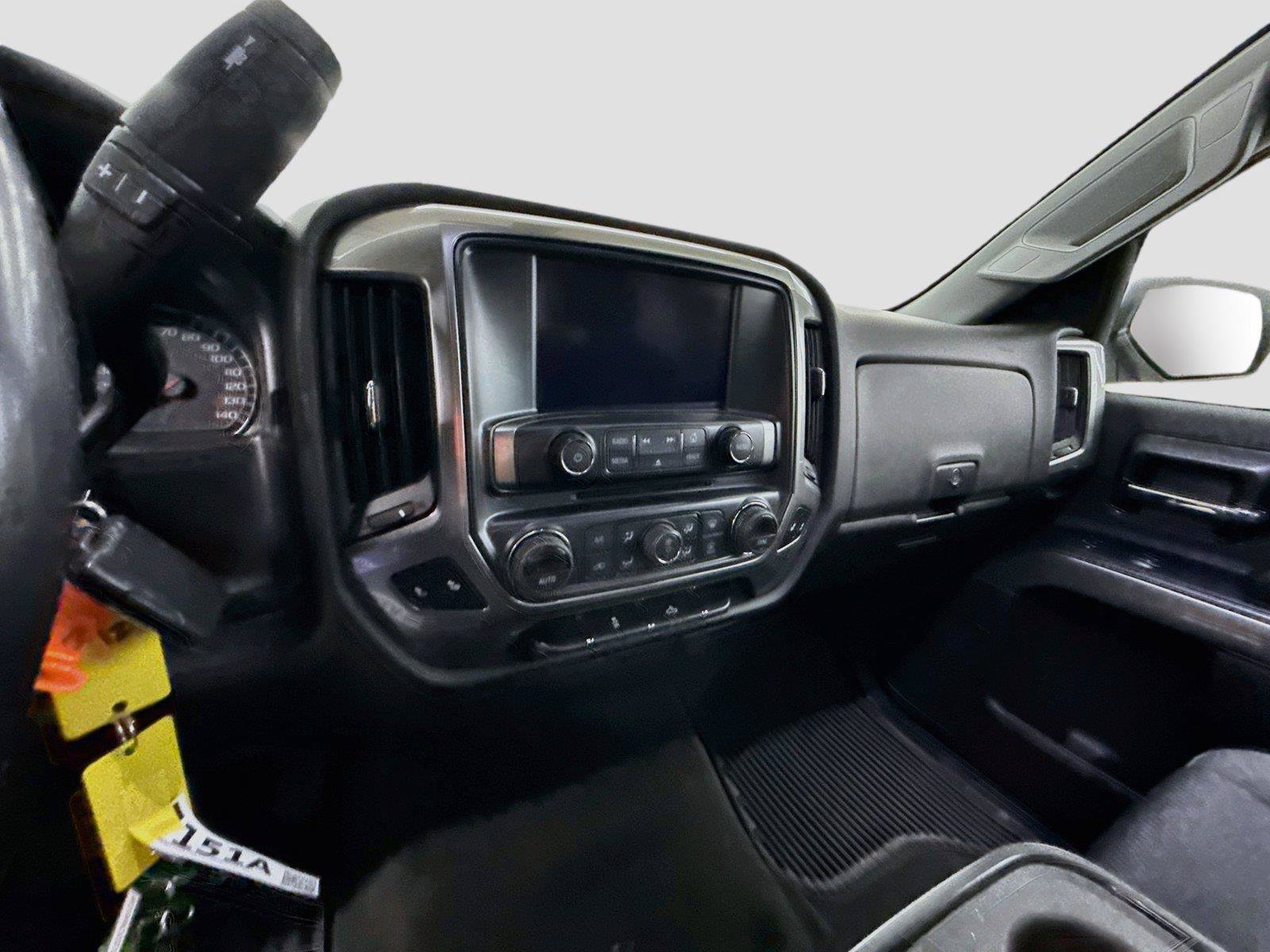 Used 2018 Chevrolet Silverado 1500 LT w/ All Star Edition AWD/4WD image 10