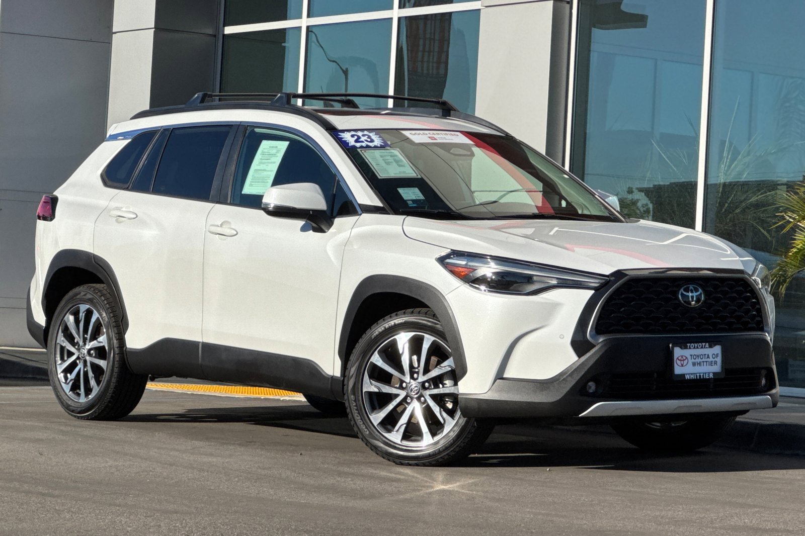 Certified 2023 Toyota Corolla Cross XLE image 2