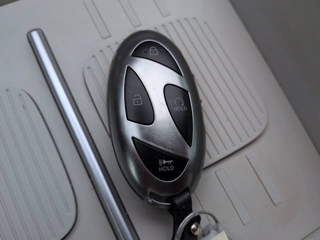 Used 2025 Hyundai Santa Fe Limited FWD image 30