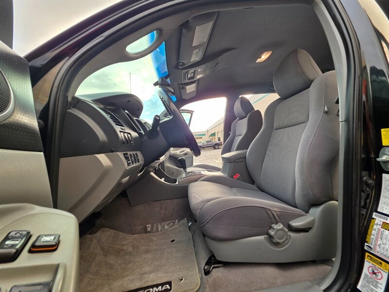 Used 2010 Toyota Tacoma 4x4 Double Cab image 13