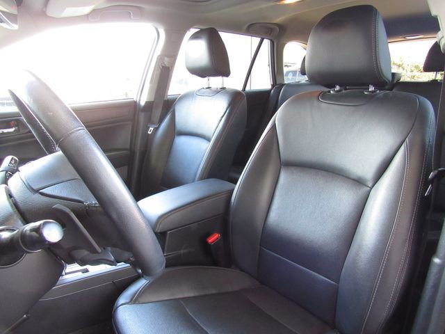 Used 2017 Subaru Outback 2.5i Limited image 12