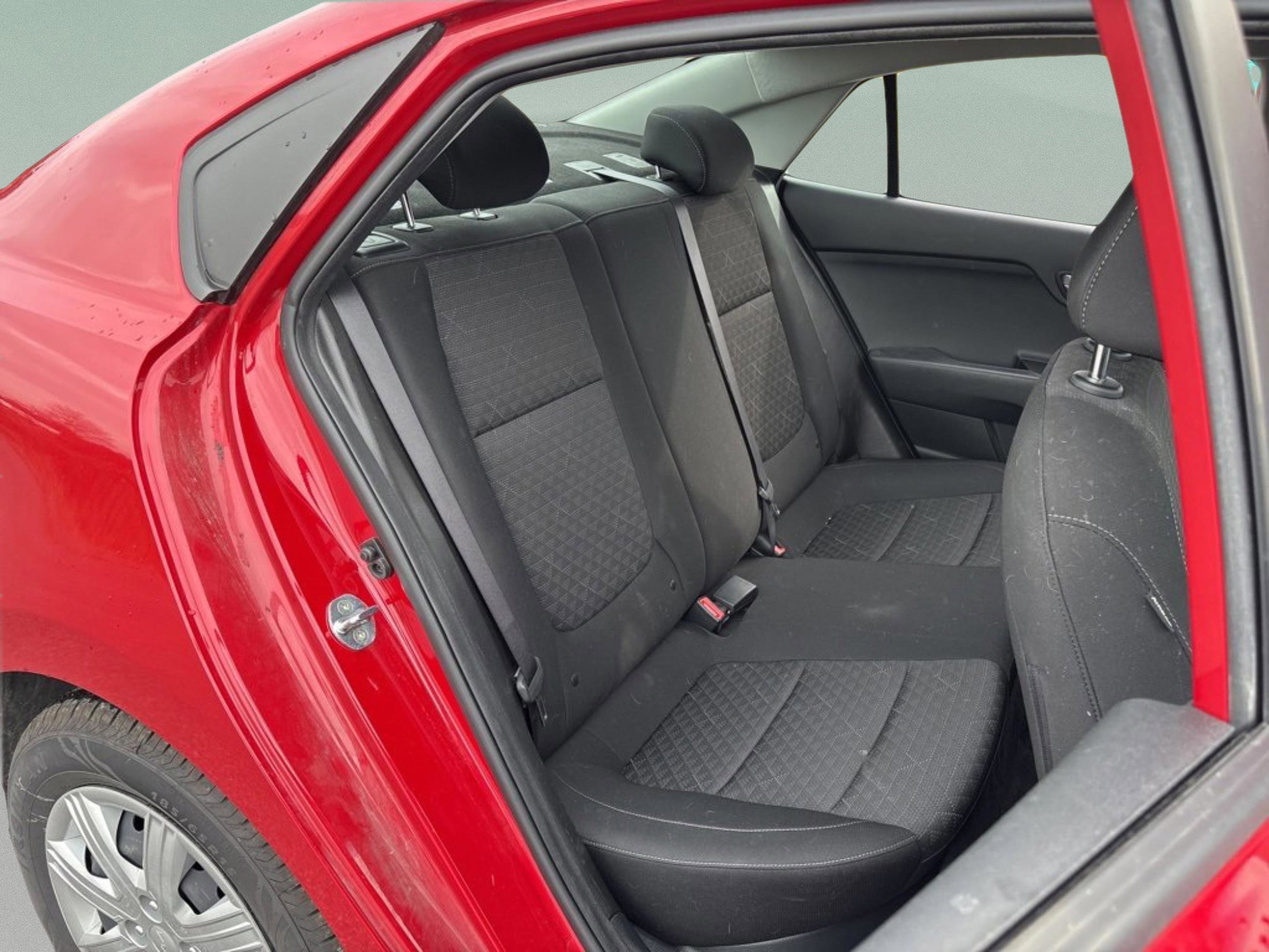 Used 2022 Kia Rio S image 22