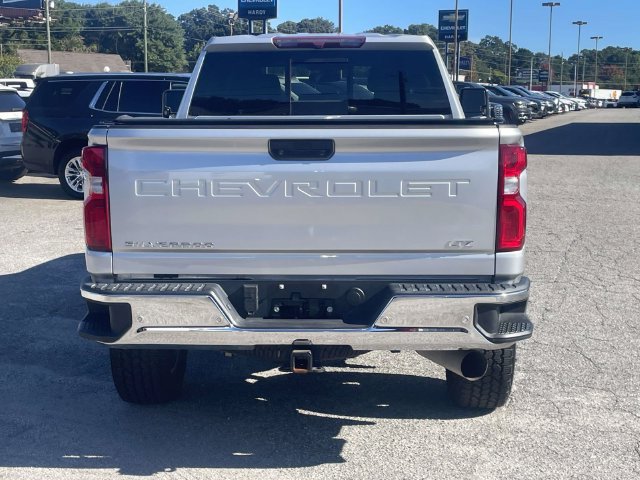 Used 2022 Chevrolet Silverado 2500 LTZ w/ LTZ Plus Package AWD/4WD image 5