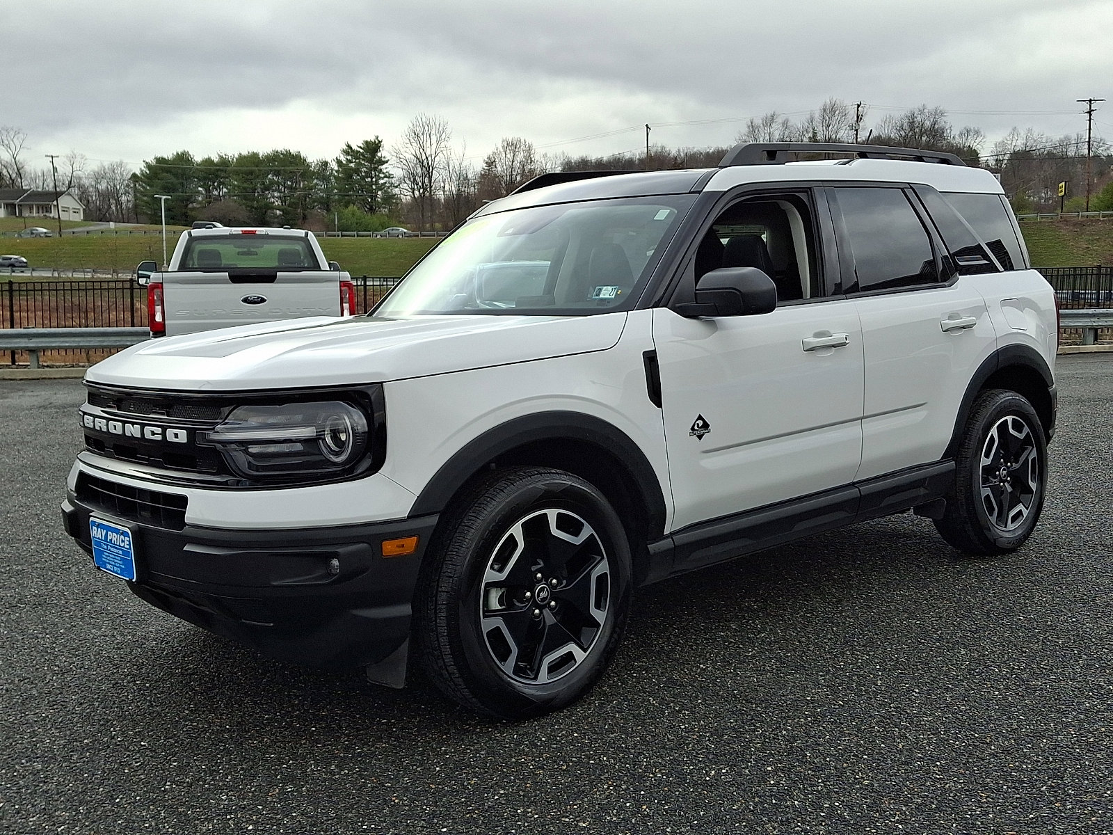Certified 2023 Ford Bronco Sport Outer Banks w/ Tech Package AWD/4WD image 3