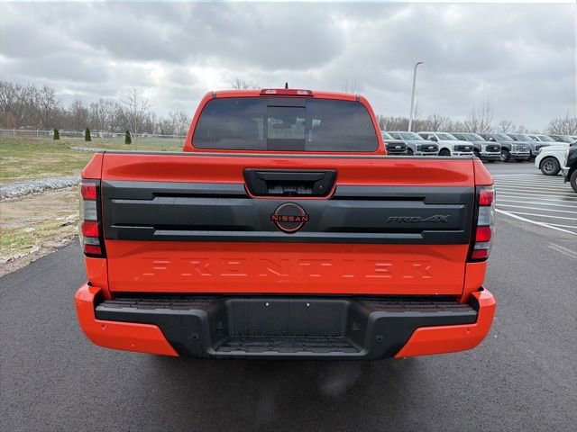 Used 2025 Nissan Frontier PRO-4X w/ Interior Protection Package image 8