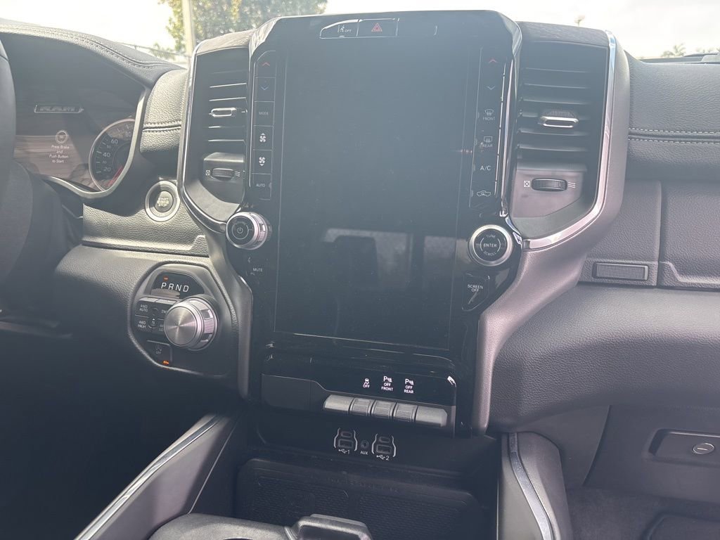 Used 2025 RAM 1500 Laramie w/ Sport Appearance Package image 13