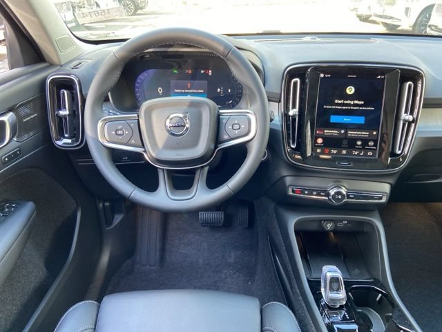 New 2026 Volvo XC40 B5 Ultra w/ Climate Package AWD/4WD image 13