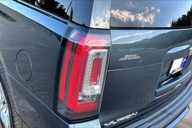 Used 2020 GMC Yukon SLT w/ Premium Edition AWD/4WD image 21