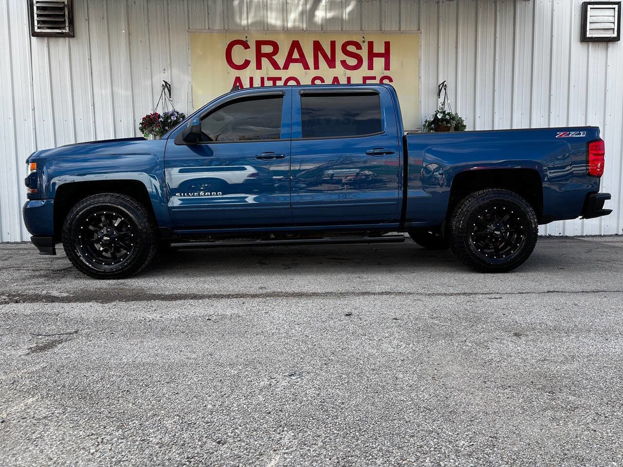 Used 2017 Chevrolet Silverado 1500 LT w/ All Star Edition image 2