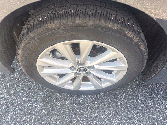 Used 2024 Toyota Corolla LE w/ LE Convenience Package FWD image 10