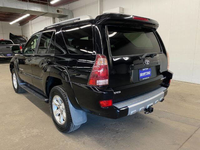 Used 2005 Toyota 4Runner SR5 image 3