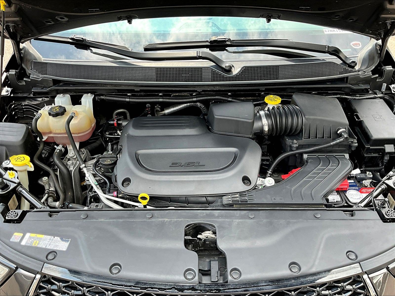 Used 2022 Chrysler Pacifica Touring-L FWD image 29