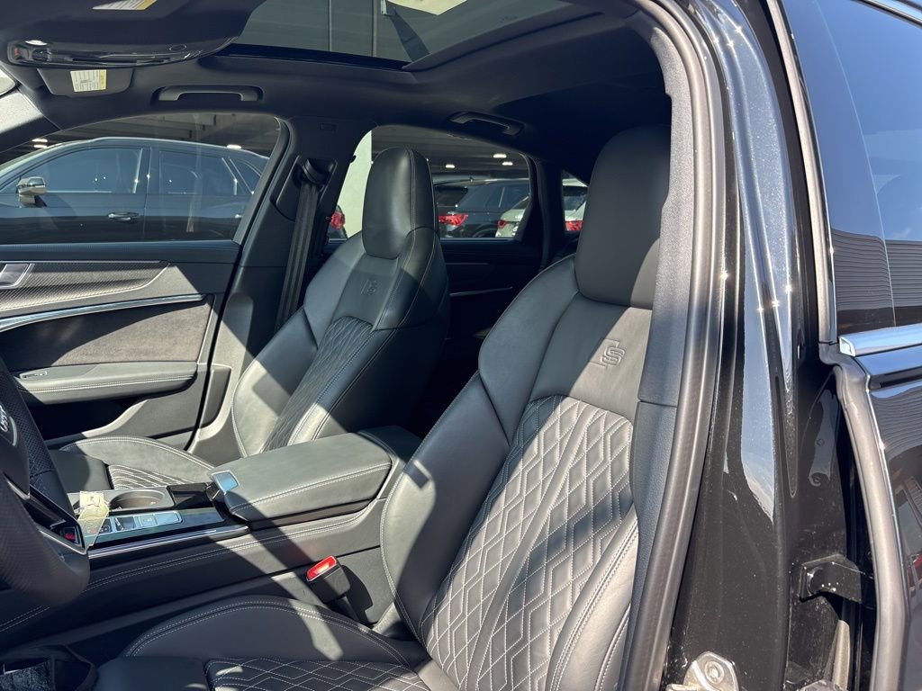 Used 2024 Audi S6 Prestige image 13