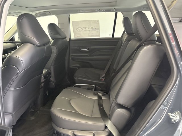 New 2026 Toyota Grand Highlander XLE image 24