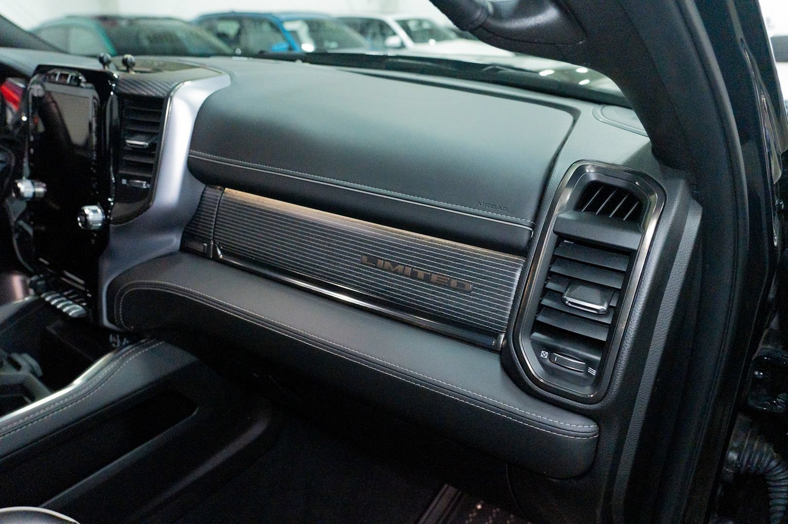 Used 2020 RAM 3500 Limited AWD/4WD image 49