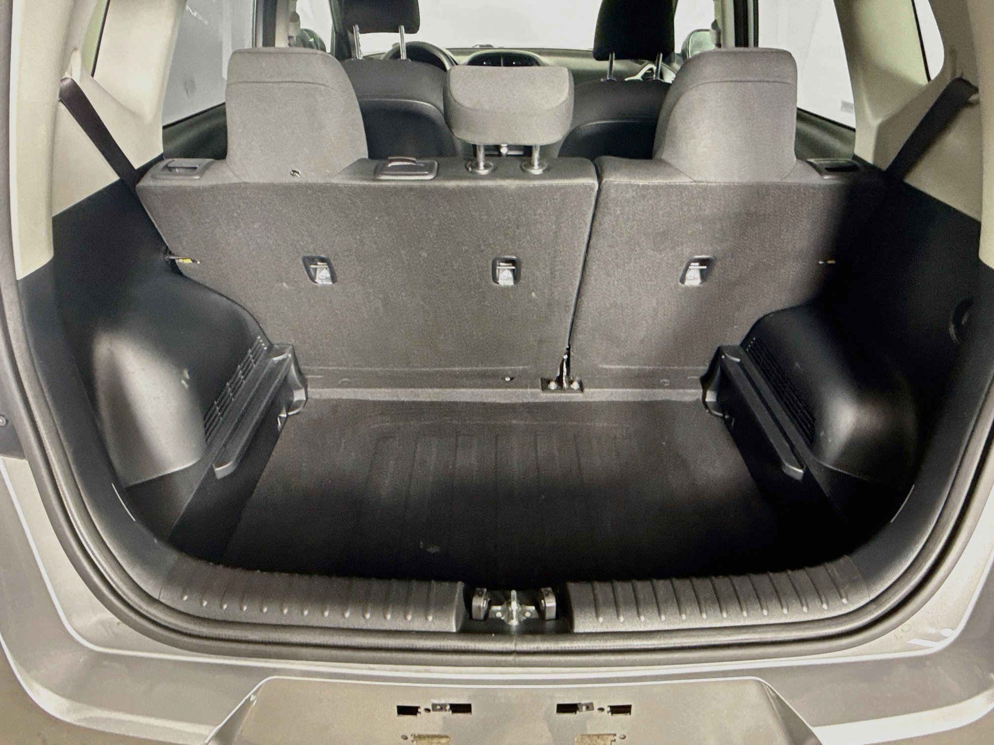 Used 2023 Kia Soul LX w/ Option Group 015 FWD image 31