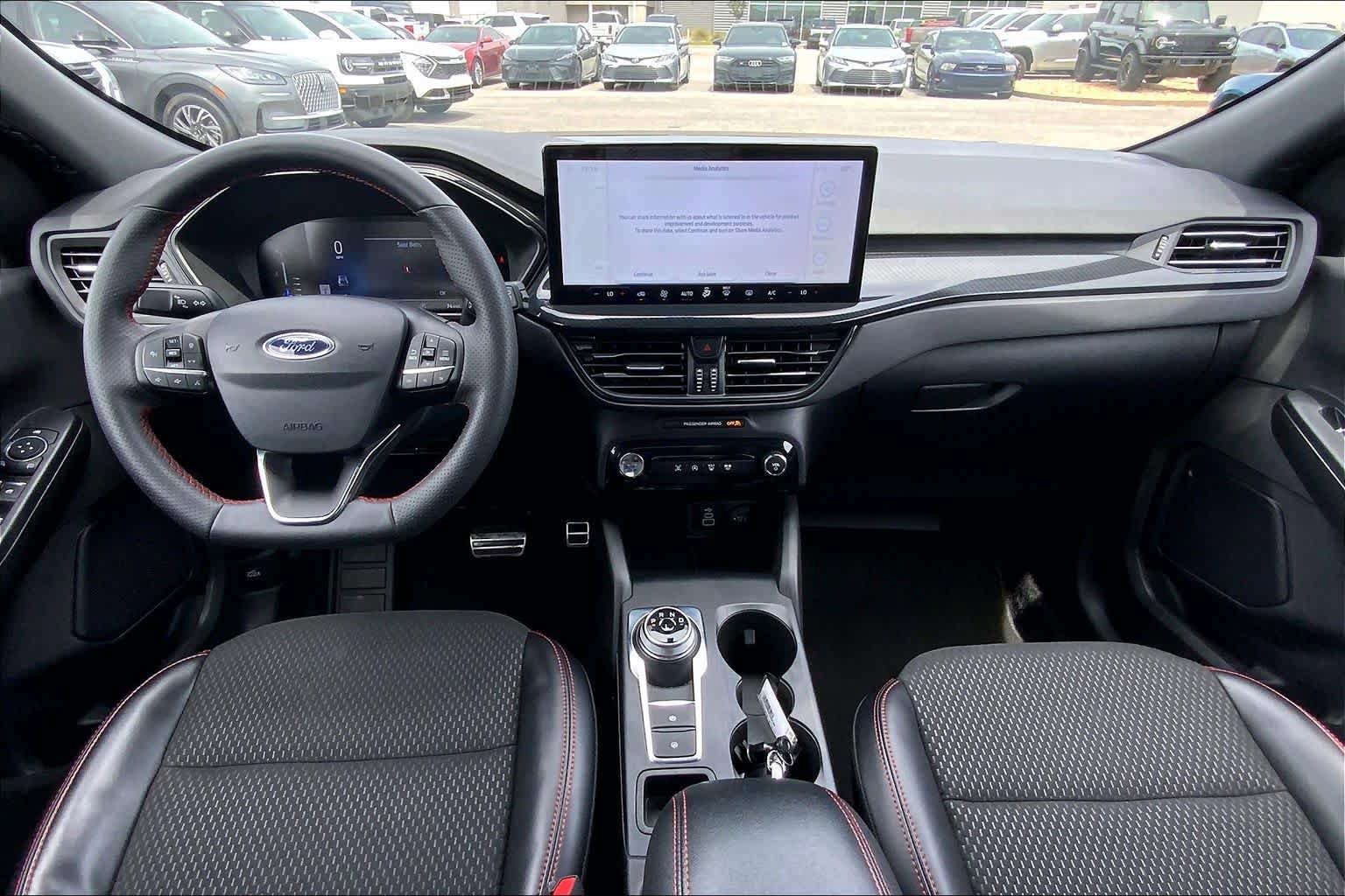Certified 2024 Ford Escape ST-Line w/ Tech Pack #1 FWD image 15