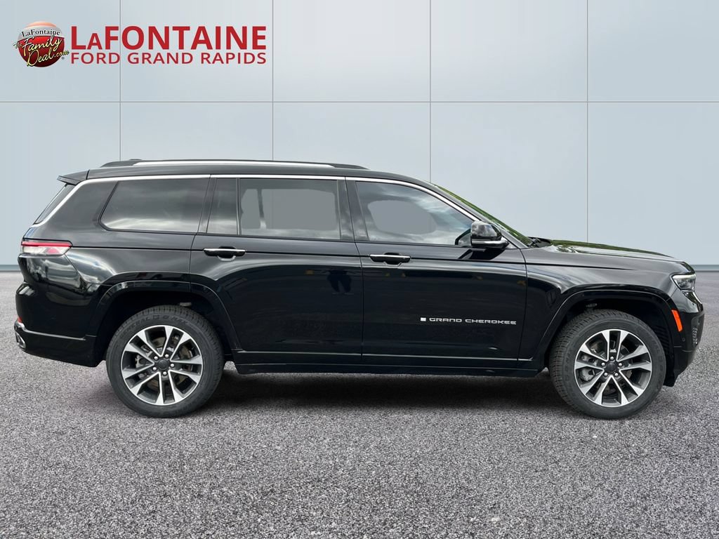 Used 2021 Jeep Grand Cherokee L Overland w/ Luxury Tech Group IV AWD/4WD image 8