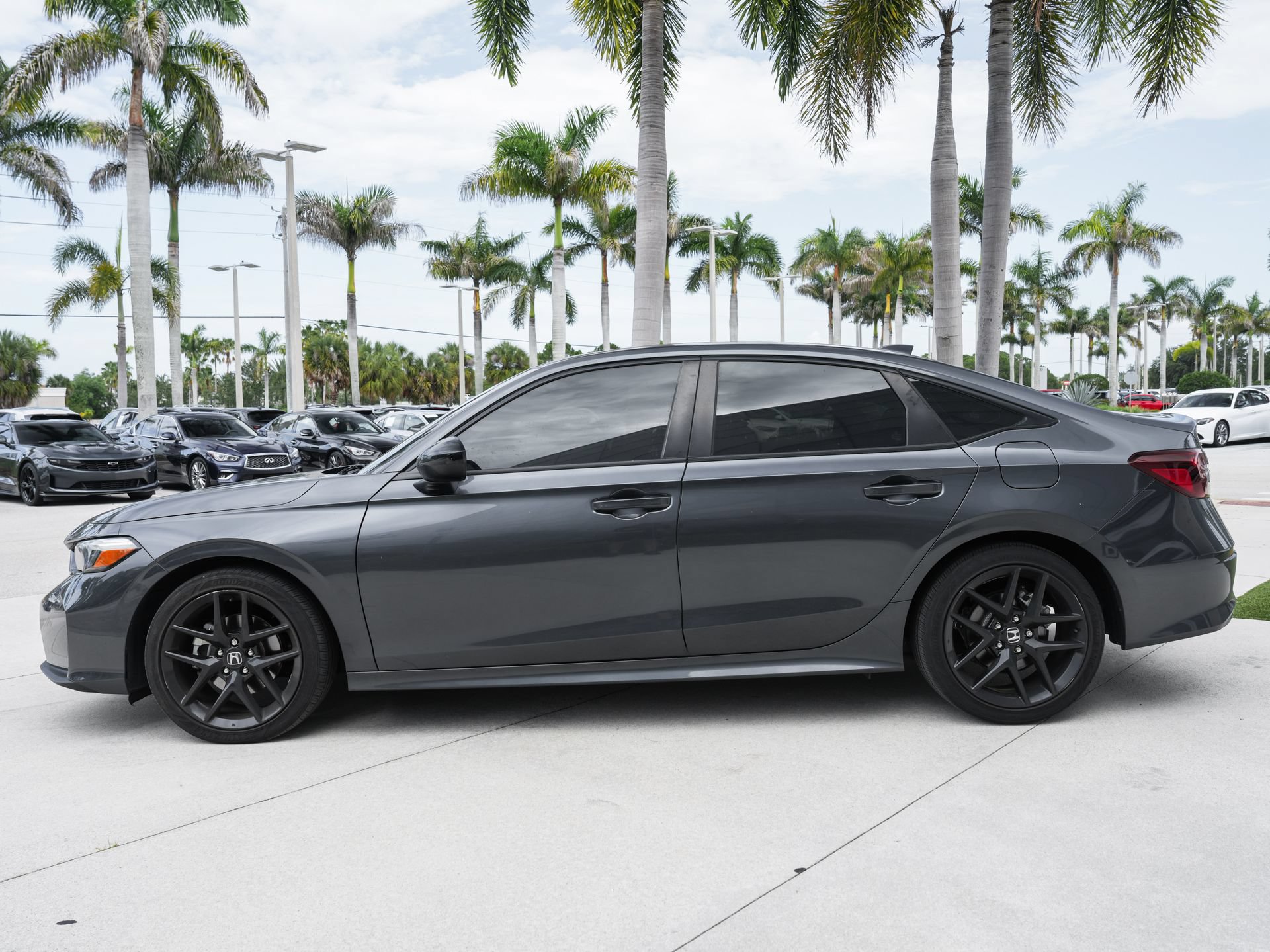Used 2025 Honda Civic Sport image 7