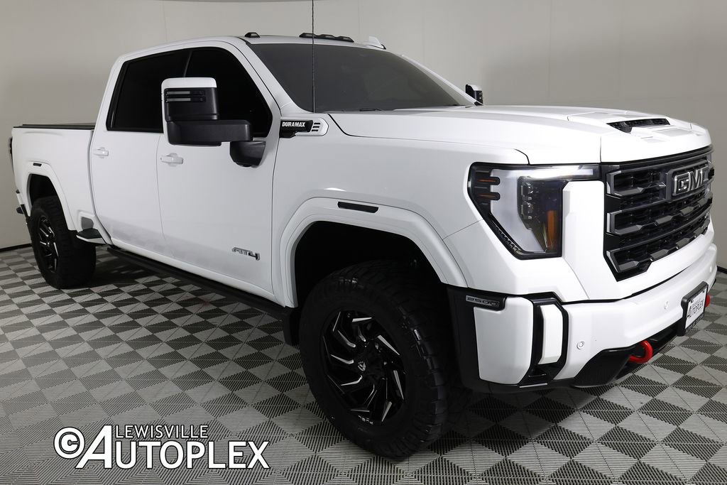Used 2024 GMC Sierra 2500 AT4 w/ AT4 Premium Plus Package AWD/4WD image 3