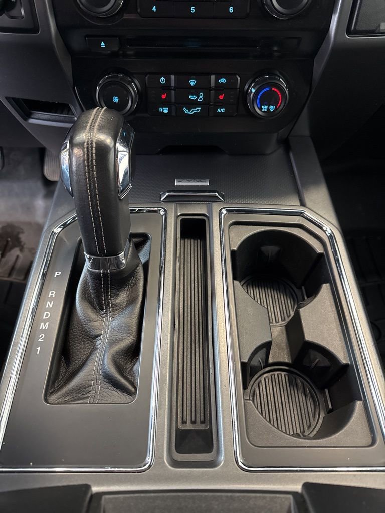 Used 2015 Ford F150 XLT w/ Equipment Group 302A Luxury image 19