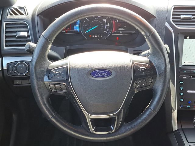 Used 2018 Ford Explorer Limited image 23