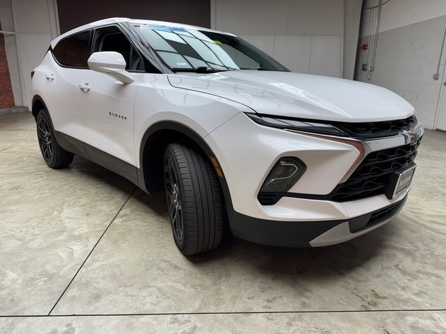 Used 2023 Chevrolet Blazer LT image 7