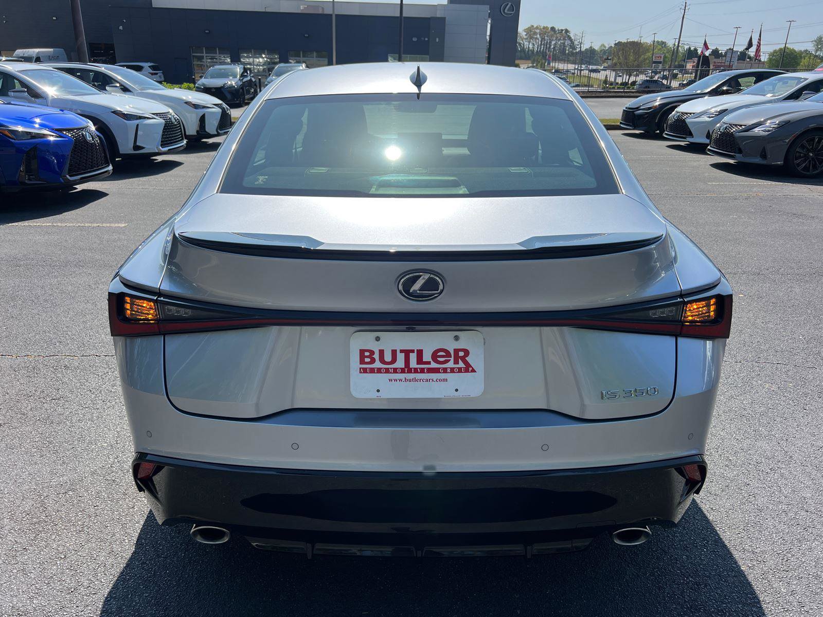 Used 2023 Lexus IS 350 F Sport w/ Navigation Package image 7