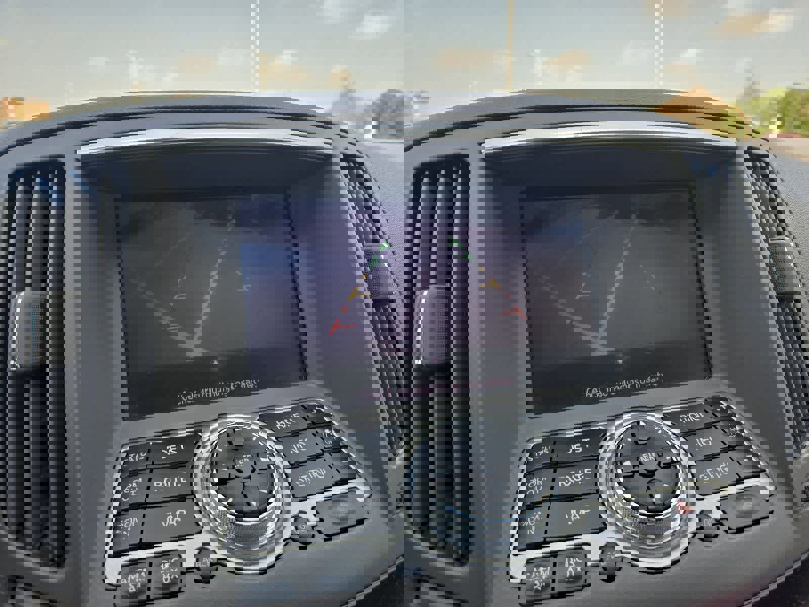 Used 2013 INFINITI G37 Journey w/ Premium Pkg image 30