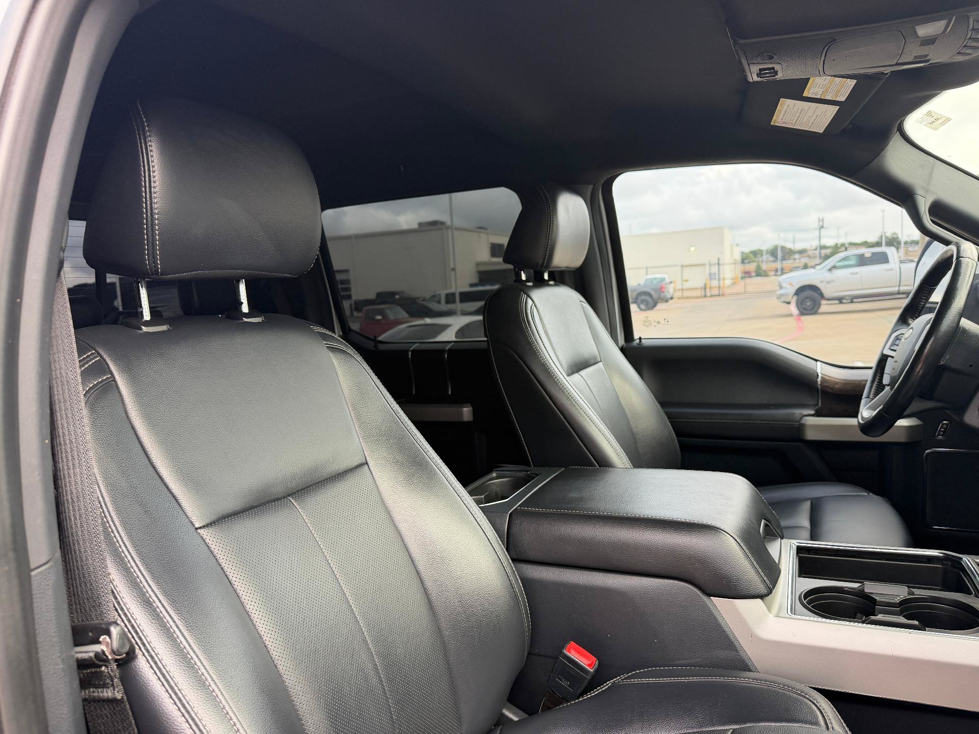 Used 2022 Ford F250 Lariat AWD/4WD image 30