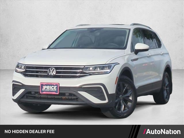 Used 2024 Volkswagen Tiguan SE w/ Panoramic Sunroof Package