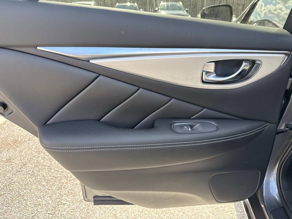 Used 2023 INFINITI Q50 Luxe AWD/4WD image 31