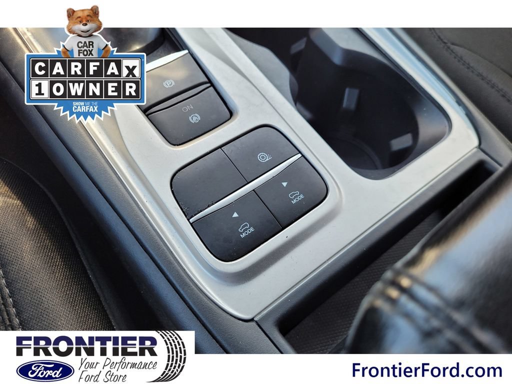 Used 2023 Ford Explorer XLT RWD image 14