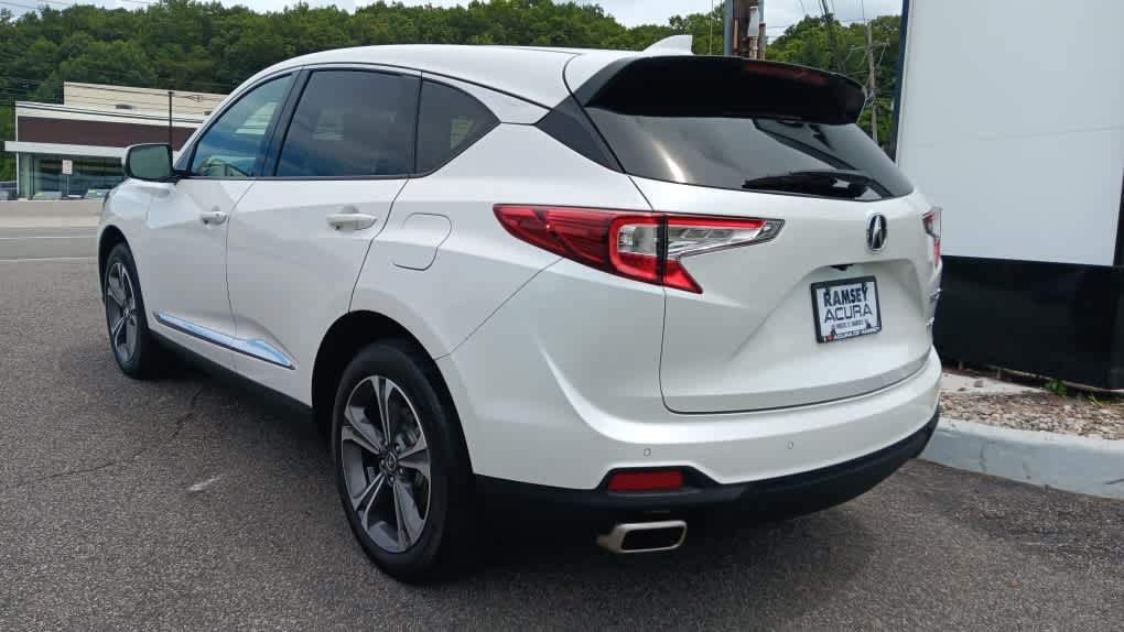 Used 2023 Acura RDX w/ Advance Package AWD/4WD image 3
