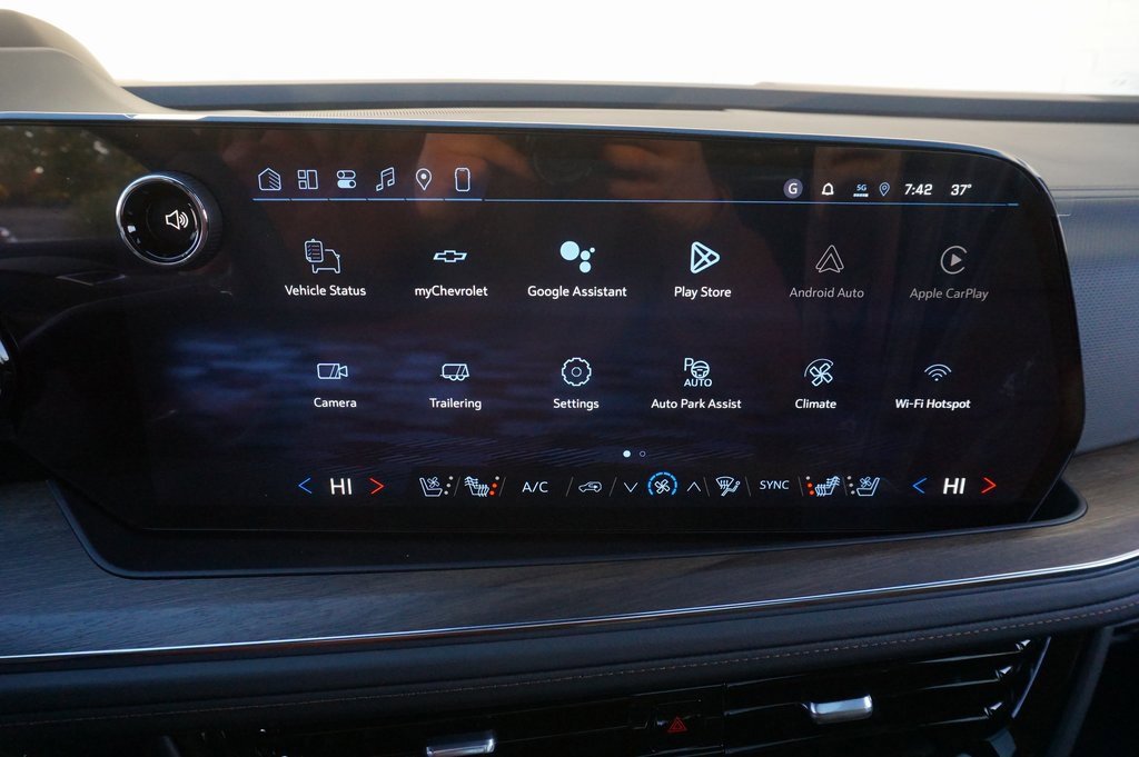 New 2026 Chevrolet Suburban High Country w/ Sun And Tow Package image 16