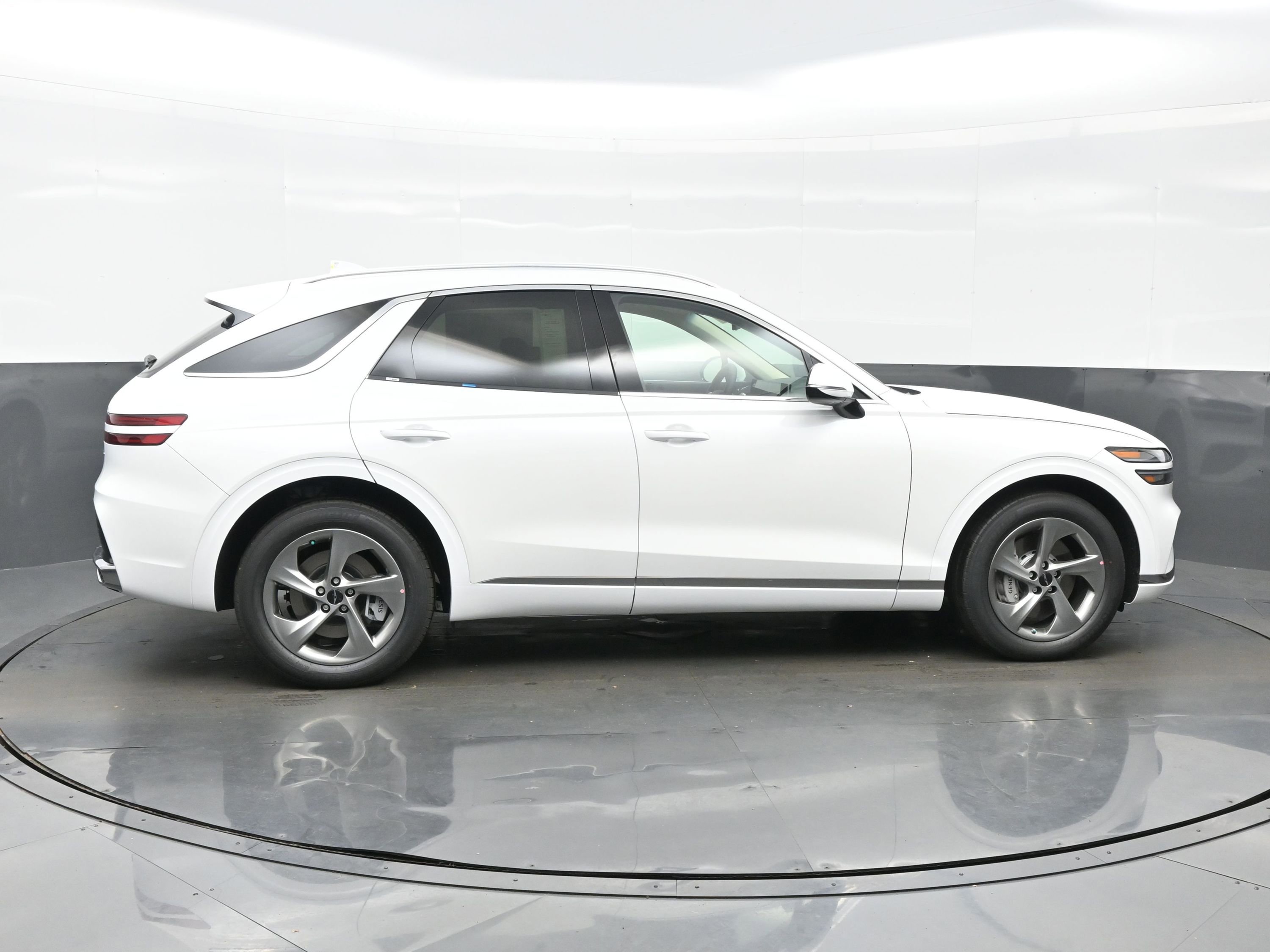 New 2026 Genesis GV70 2.5T Select image 7