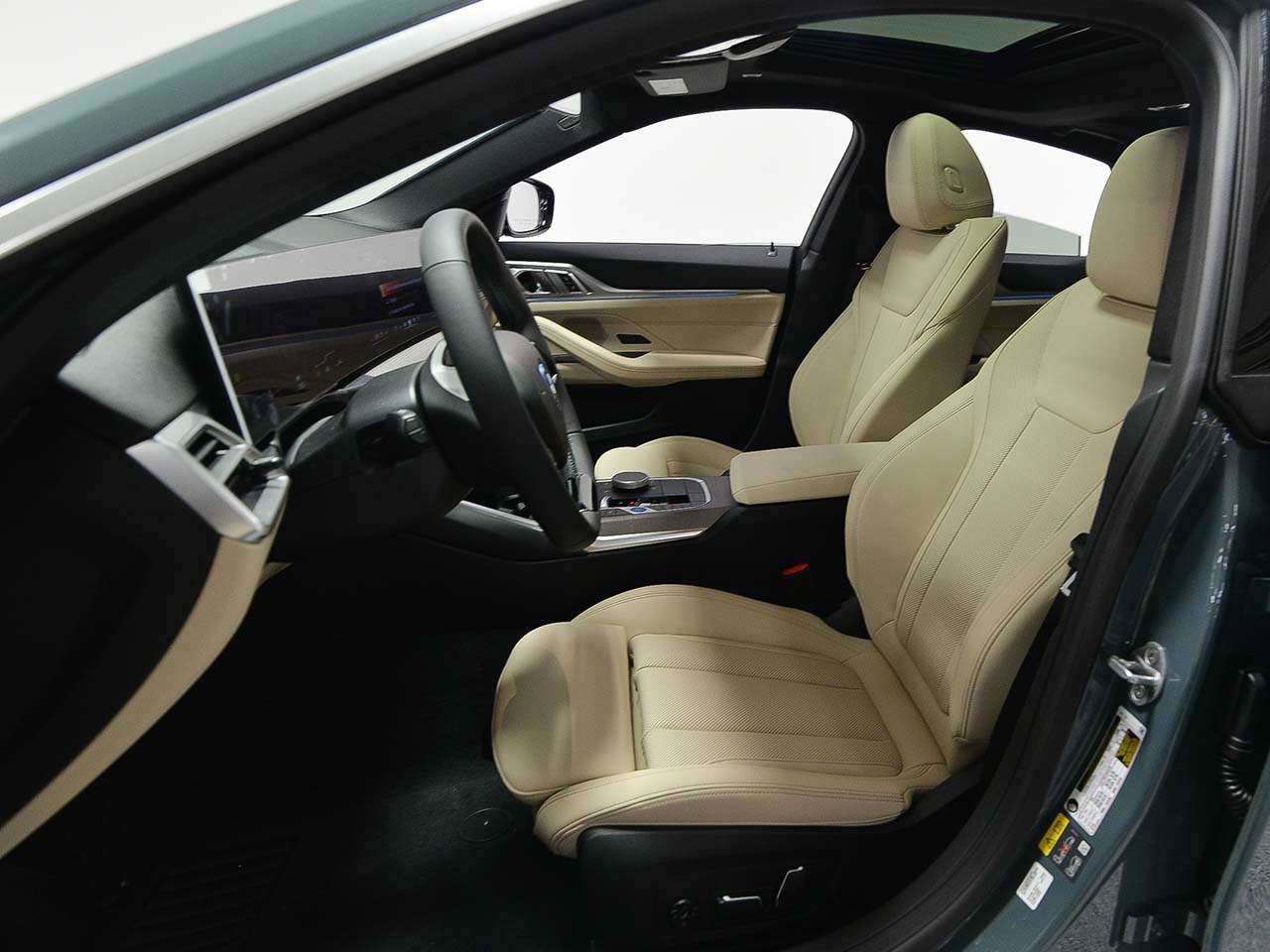 New 2026 BMW i4 eDrive40 RWD image 8