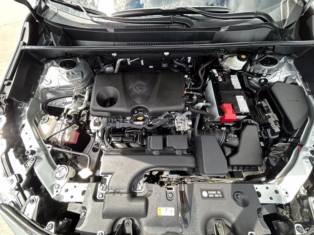 Used 2025 Toyota RAV4 XLE Premium FWD image 32