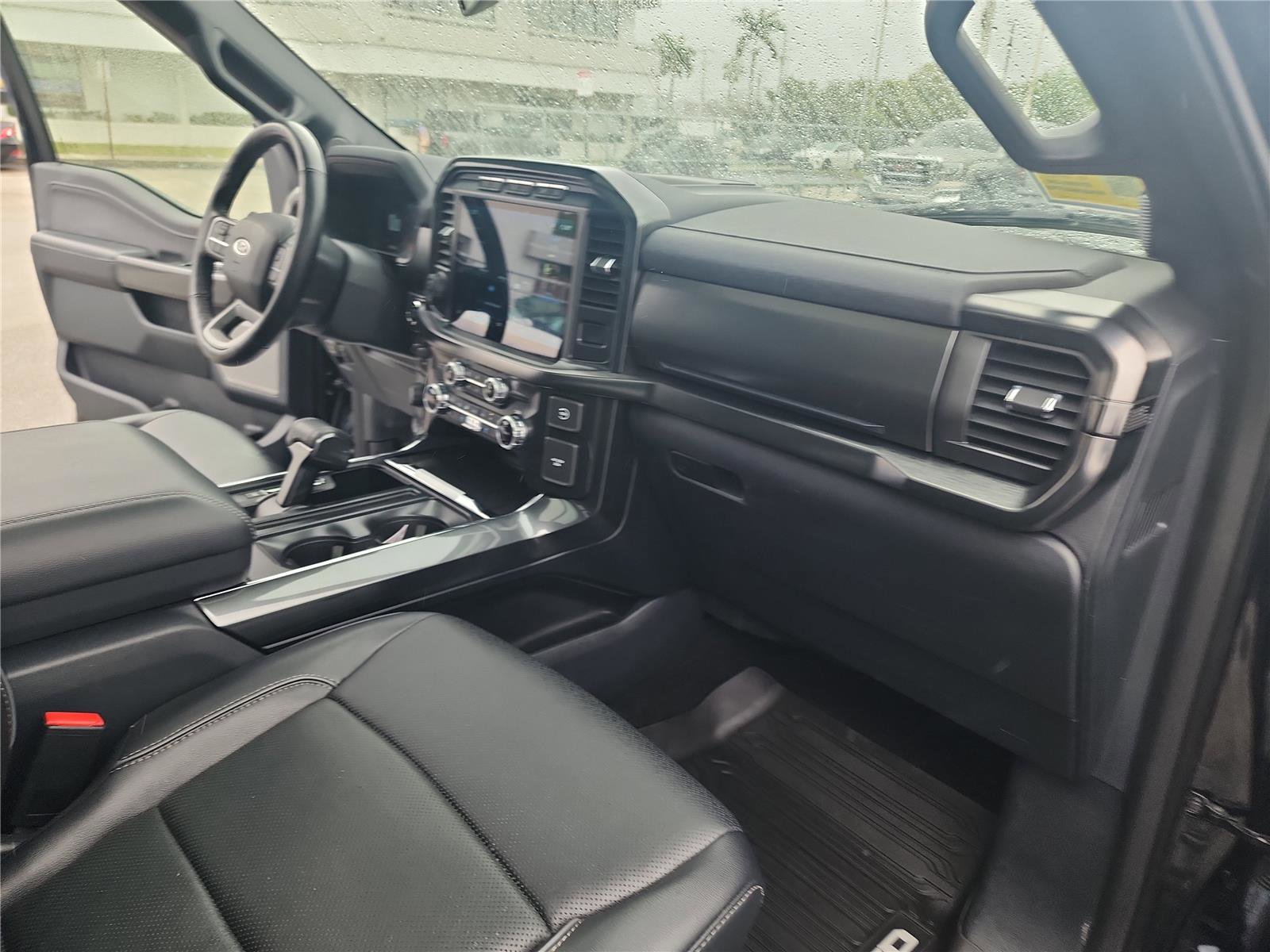 Certified 2022 Ford F150 Lariat w/ Equipment Group 502A High AWD/4WD image 28