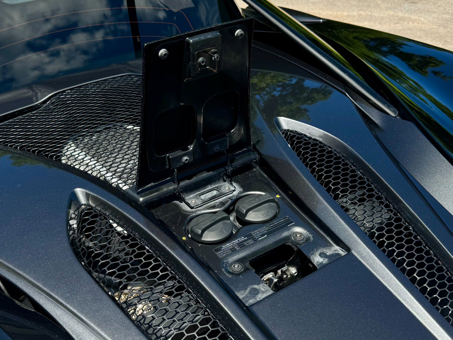 Used 2017 McLaren 570S Coupe image 83