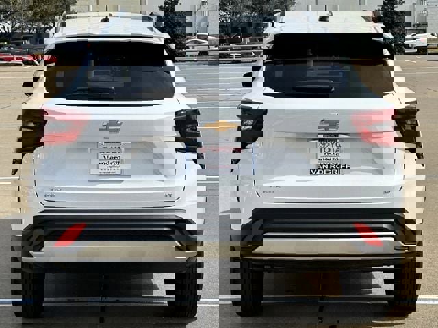 Used 2025 Chevrolet Trax LT image 5