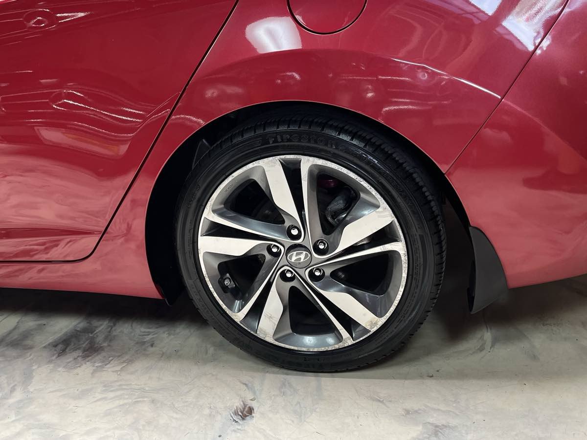 Used 2016 Hyundai Elantra Limited FWD image 31