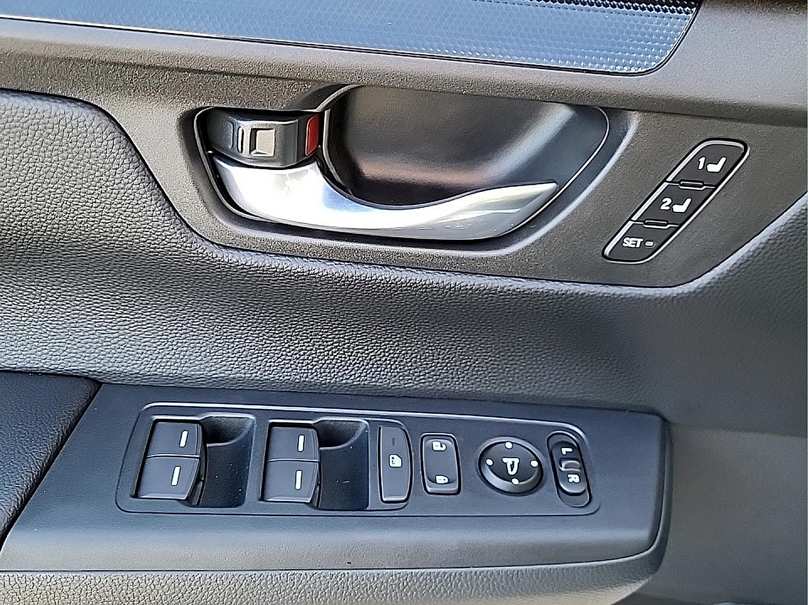Used 2026 Honda CR-V Sport-L image 15