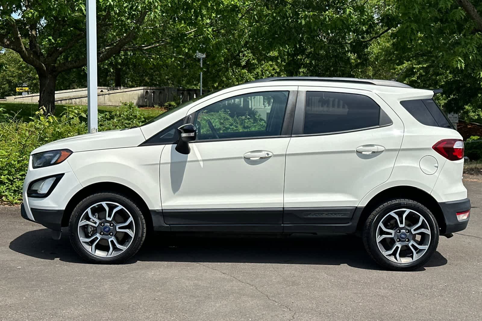 Used 2020 Ford EcoSport SES w/ SES Black Appearance Package AWD/4WD image 5