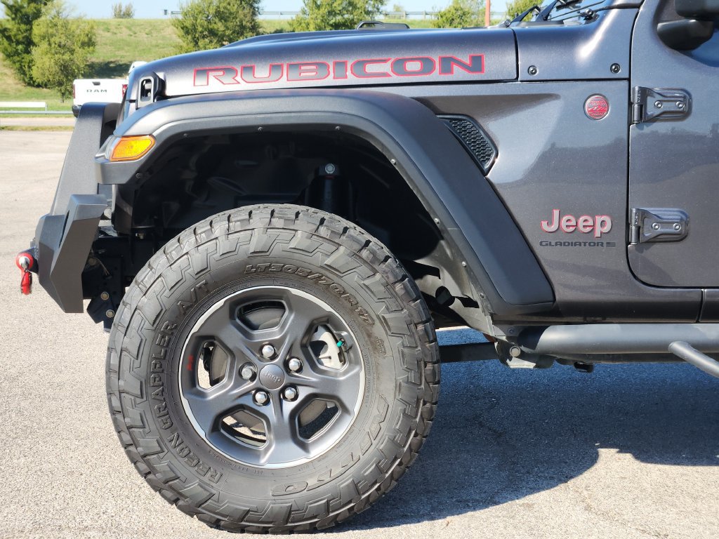 Used 2023 Jeep Gladiator Rubicon w/ Cold Weather Group AWD/4WD image 8