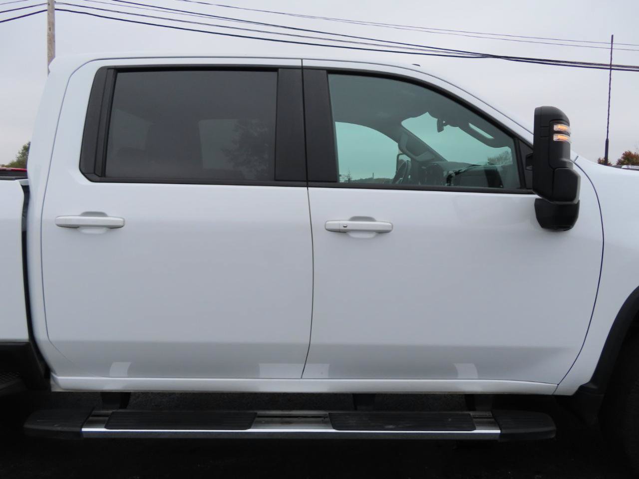 Used 2025 Chevrolet Silverado 3500 LT w/ Safety Package AWD/4WD image 23