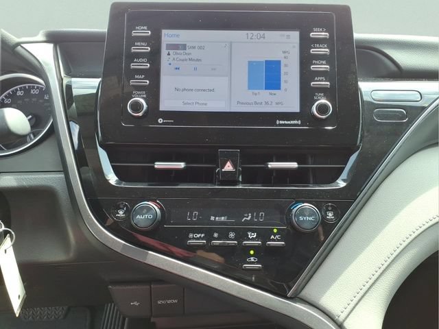 Used 2023 Toyota Camry LE FWD image 18